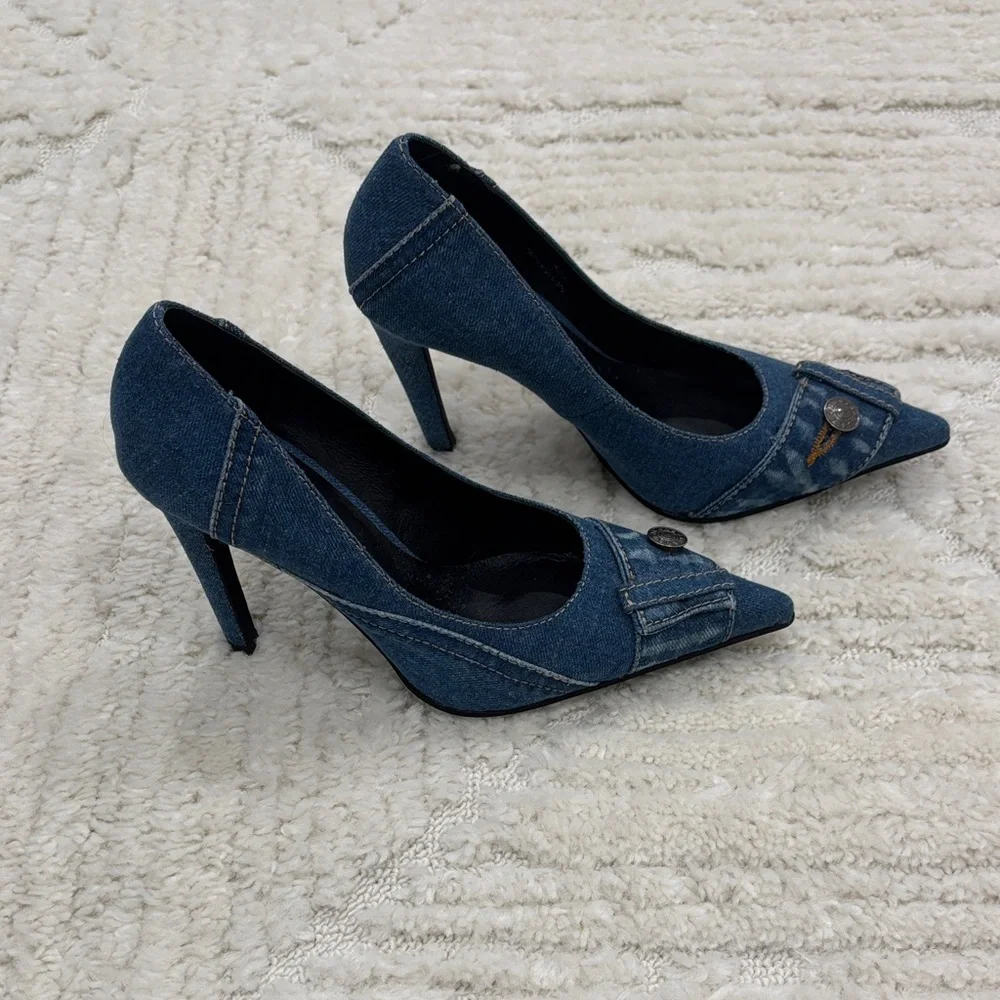 Jeffery Campbell Bermuda Pump - Picture 4 of 6